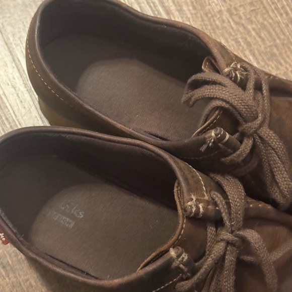 Clarks Collection Women size 7m
Brown Padmora Wallabee Suede Leather - Picture 14 of 14